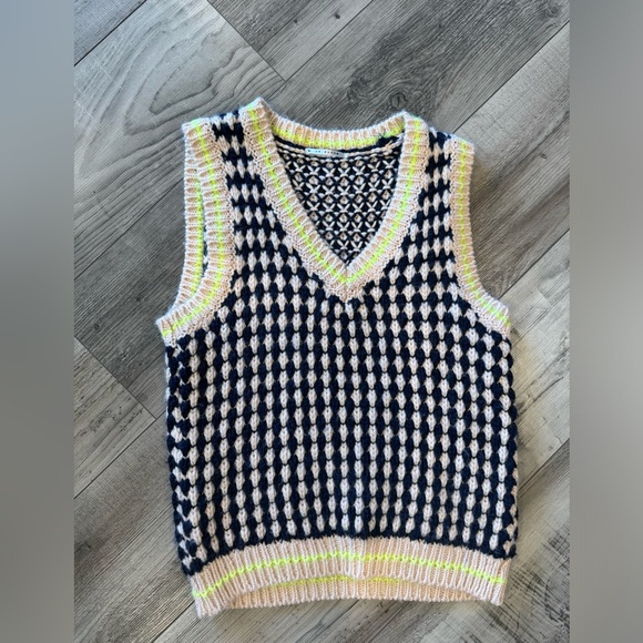 Free People Dr Bloom Chachacha Sweater Vest small - Picture 6 of 6